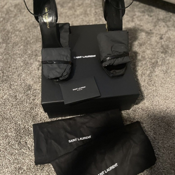 YVES SAINT LAURENT BLACK OPYUM 110 HEEL ANKLE STRAP IN PATENT LEATHER - Picture 2 of 16